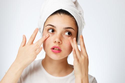 Дряблая кожа под глазами, что делать. 5 причин появления мимических морщин вокруг глаз 10