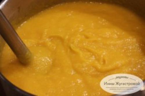 Есть ли рецепты из тыквы и кабачков для веганов и веганов. Веганский нежный суп-пюре из тыквы с кабачками и картофелем