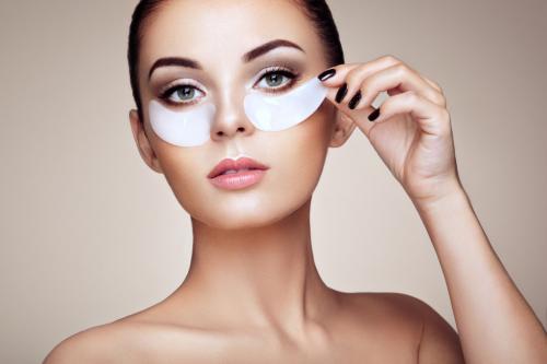 Маски под глаза от морщин в домашних условиях посл.  Как ухаживать за кожей вокруг глаз в домашних условиях? 01