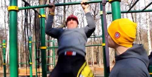 Сколько раз должен подтягиваться мальчик 7 лет. Нормативы ГТО в подтягивание и техника