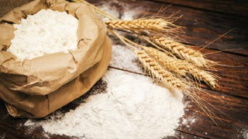 Как правильно хранить кукурузную муку, чтобы она не потеряла свои свойства. От чего зависит срок хранения муки