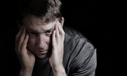 Как называется когда настроение зависит от погоды. Почему в пасмурную погоду болит голова и становится грустно?