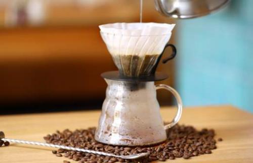 Как пить кофе с пользой для здоровья. Растворимый кофе вреднее обычного? 02 Как пить кофе с пользой для здоровья. Растворимый кофе вреднее обычного? 02