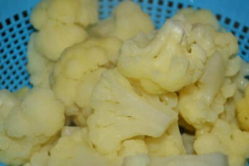 Цветная капуста на пару в кастрюле. Сколько варить цветную капусту: до готовности или аль денте