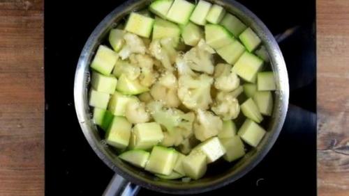 Замороженная цветная капуста на пару. Как и сколько варить цветную капусту для прикорма