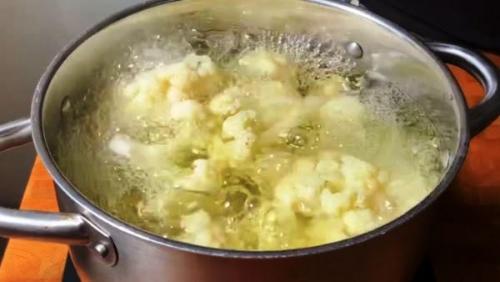 Замороженная цветная капуста на пару. Как и сколько варить цветную капусту для прикорма