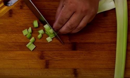 Диетический салат из цветной капусты с яйцом. Салаты из цветной капусты — самые вкусные рецепты из свежей и отварной капусты