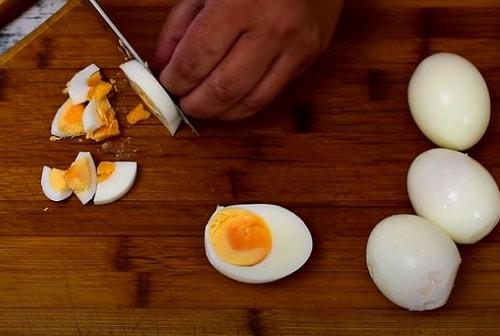 Диетический салат из цветной капусты с яйцом. Салаты из цветной капусты — самые вкусные рецепты из свежей и отварной капусты