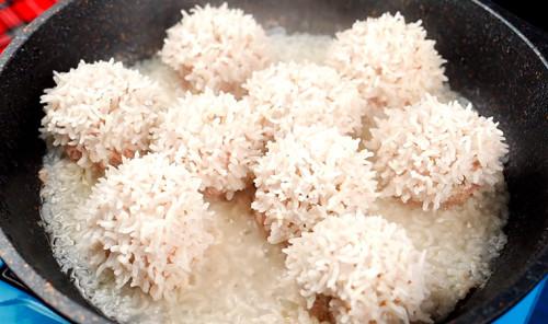 Диетический салат с капустой и яйцом. Салат с куриной грудкой и пекинской капустой