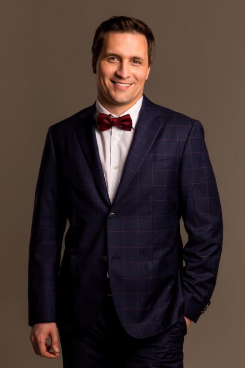 Просто и эффективно: уход за кожей лица мужчины старше 45 лет 02