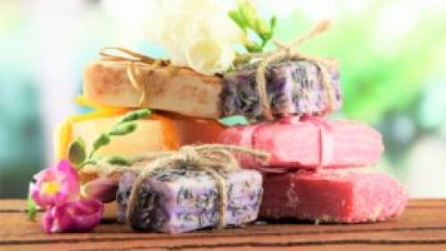 Можно ли мыть голову мылом. Можно ли мыть волосы мылом? Какие последствия этого