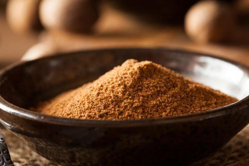 О полезных и опасных свойствах мускатного ореха. Польза мускатного ореха 06