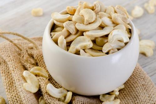 Мускатный орех для потенции. Какие орехи считаются самыми полезными для мужской потенции?