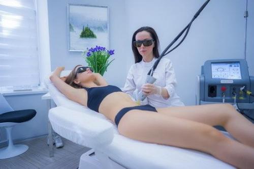 Не выпадают волосы после лазерной эпиляции. В чем отличие эпиляции и депиляции? Кому, что подходит? И что эффективнее? 08