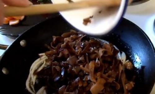 Оленьи рожки грибы, как приготовить. Грибы оленьи рожки: характеристика и особенности приготовления 17 Оленьи рожки грибы, как приготовить. Грибы оленьи рожки: характеристика и особенности приготовления 17