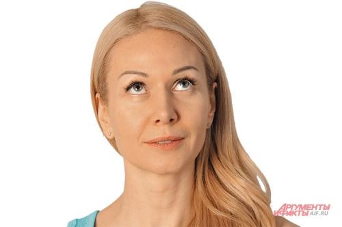 Какие виды физических упражнений могут способствовать появлению мимических морщин вокруг глаз. Чем стереть морщинки у глаз? Комплекс упражнений по фейсфитнесу