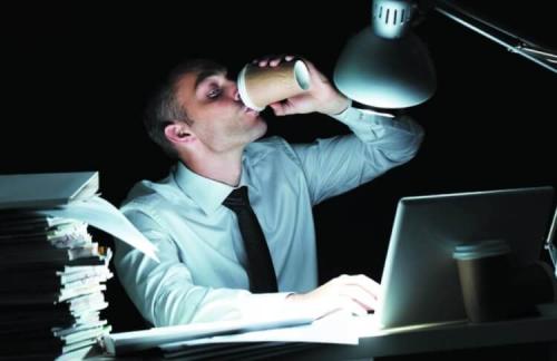 Какие продукты могут быть полезными для людей, которые работают на ночных сменах. Как питаться в ночную смену, чтобы оставаться здоровым?