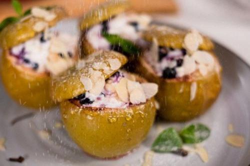 Что можно приготовить из творога на сковороде кроме сырников. Что приготовить из творога: 20 быстрых и вкусных рецептов