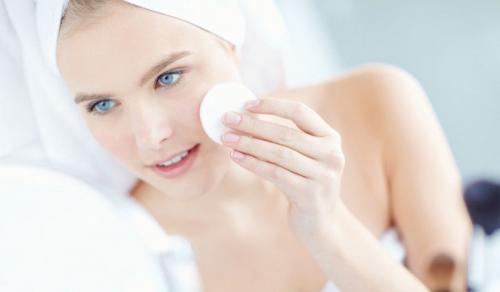 Основы ухода за лицом в 35 лет +. Как очищать и тонизировать кожу?