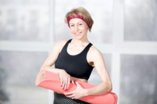 Какие виды упражнений наиболее эффективны для похудения при климаксе. Виды физической активности при менопаузе