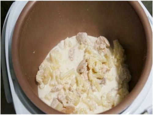 Диетические блюда из цветной капусты в мультиварке. Цветная капуста с курицей в мультиварке