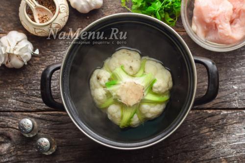 “диетическая курица с цветной капустой”. Цветная капуста с куриной грудкой – вкусная и сытная, но диетическая. Курица с цветной капустой в духовке – замечательно! Рецепты полезных и вкусных блюд из курицы с цветной капустой в духовке