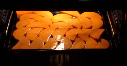 Тыква, запеченная в духовке с медом — 5 рецептов кусочками и целиком