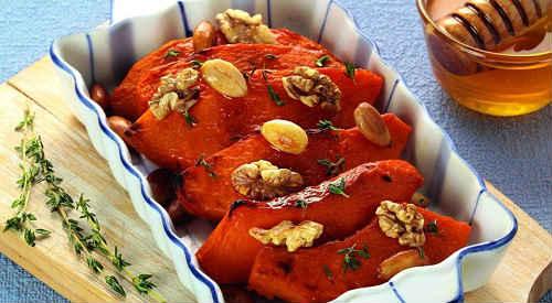 Тыква, запеченная в духовке с медом — 5 рецептов кусочками и целиком
