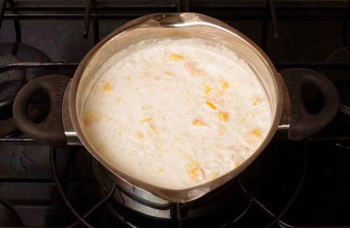 Диетическая каша из тыквы с рисом. Как приготовить рисовую кашу с тыквой в кастрюле на плите — рецепт молочной рисовой каши с тыквой с пошаговыми фото