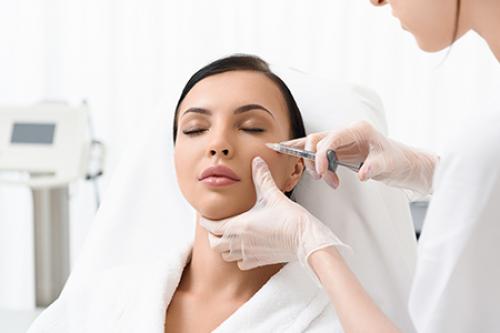 Что такое мезонити для лица. Как проходит процедура установки гладких мезонитей 01