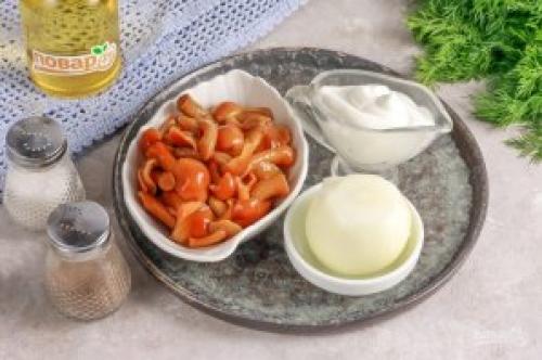 Как приготовить опята в сметане. Опята в сметане