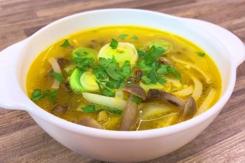 Какие шаги нужны для приготовления вкусного супа из зимних опят. Грибной суп из опят: 15 самых простых и вкусных рецептов